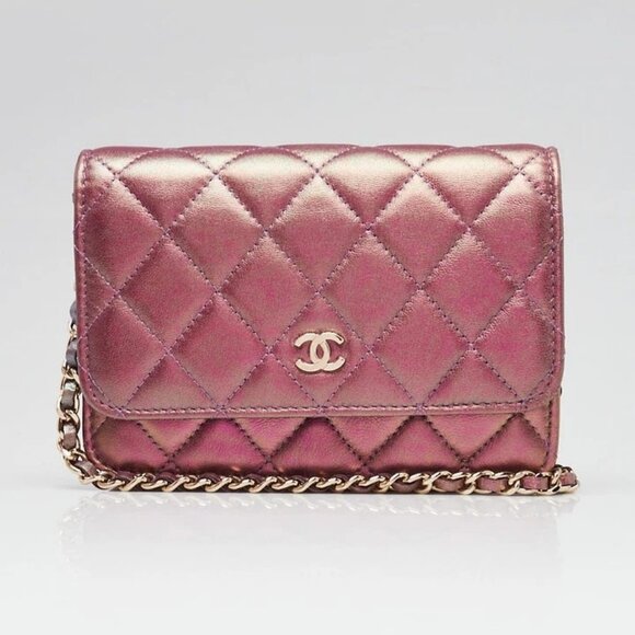 Chanel Iridescent Purple Quilted Lambskin Leather Mini WOC Clutch Bag - Picture 2 of 12